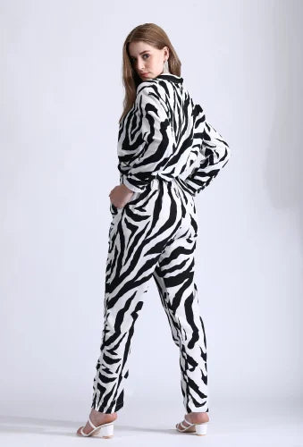 Women Crepe Black & White Zebra Print Cord Set